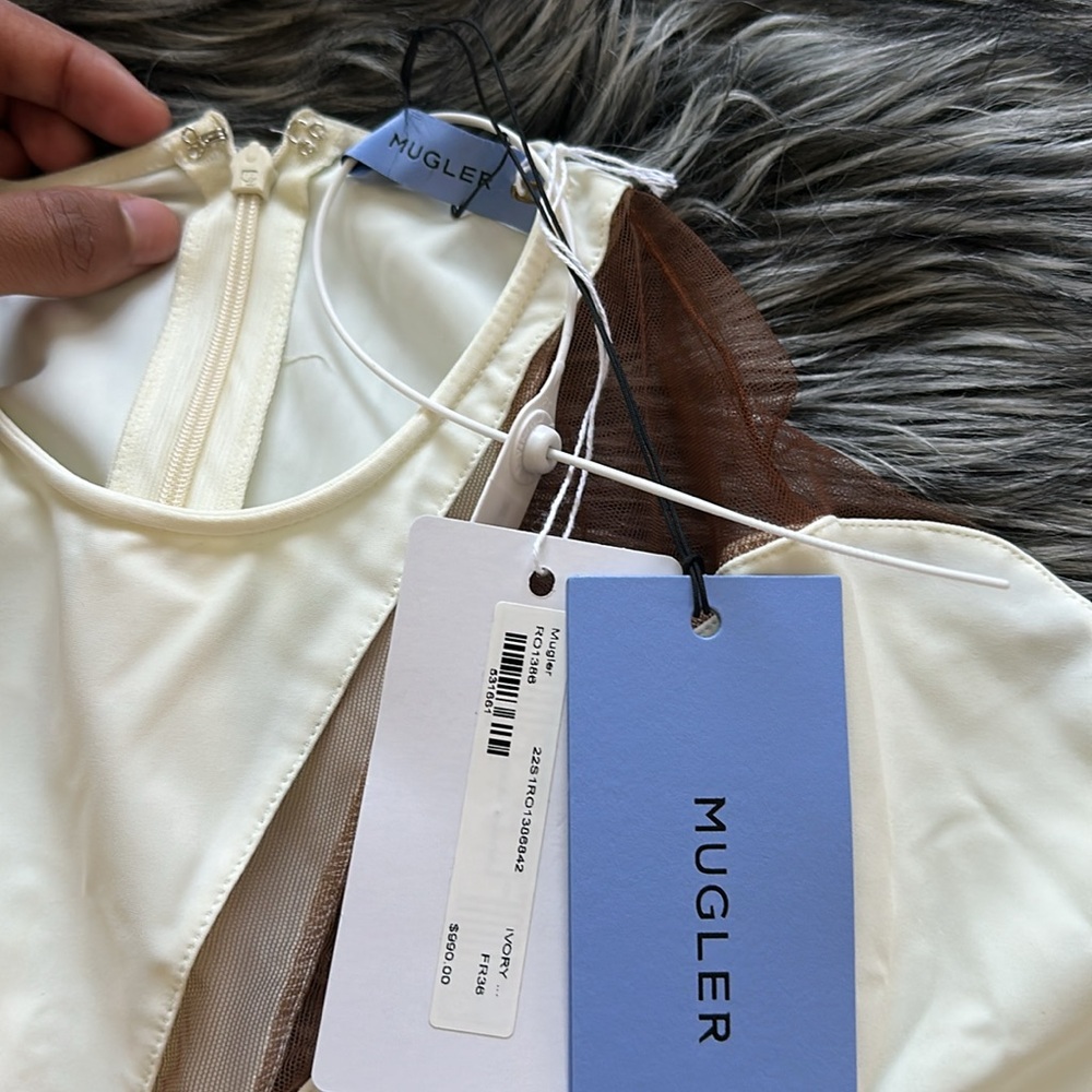 Mugler Cream Long Sleeve Bodycon Dress for Night Out - Picture 4 of 5